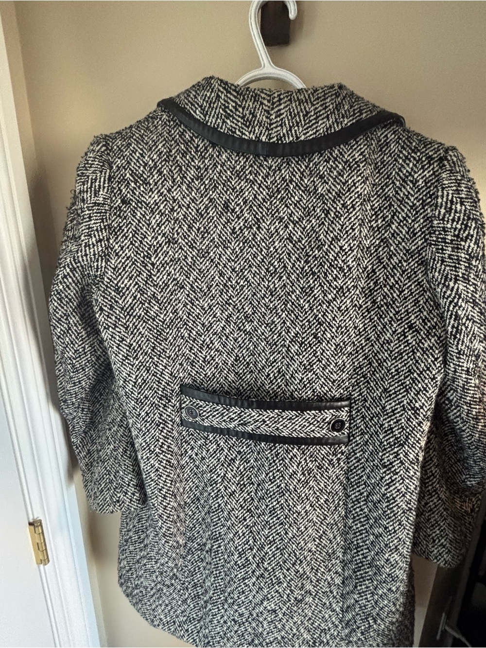 Windsmoor Black Ivory Herringbone Jacket Black Trim Size 14 - Picture 3 of 5